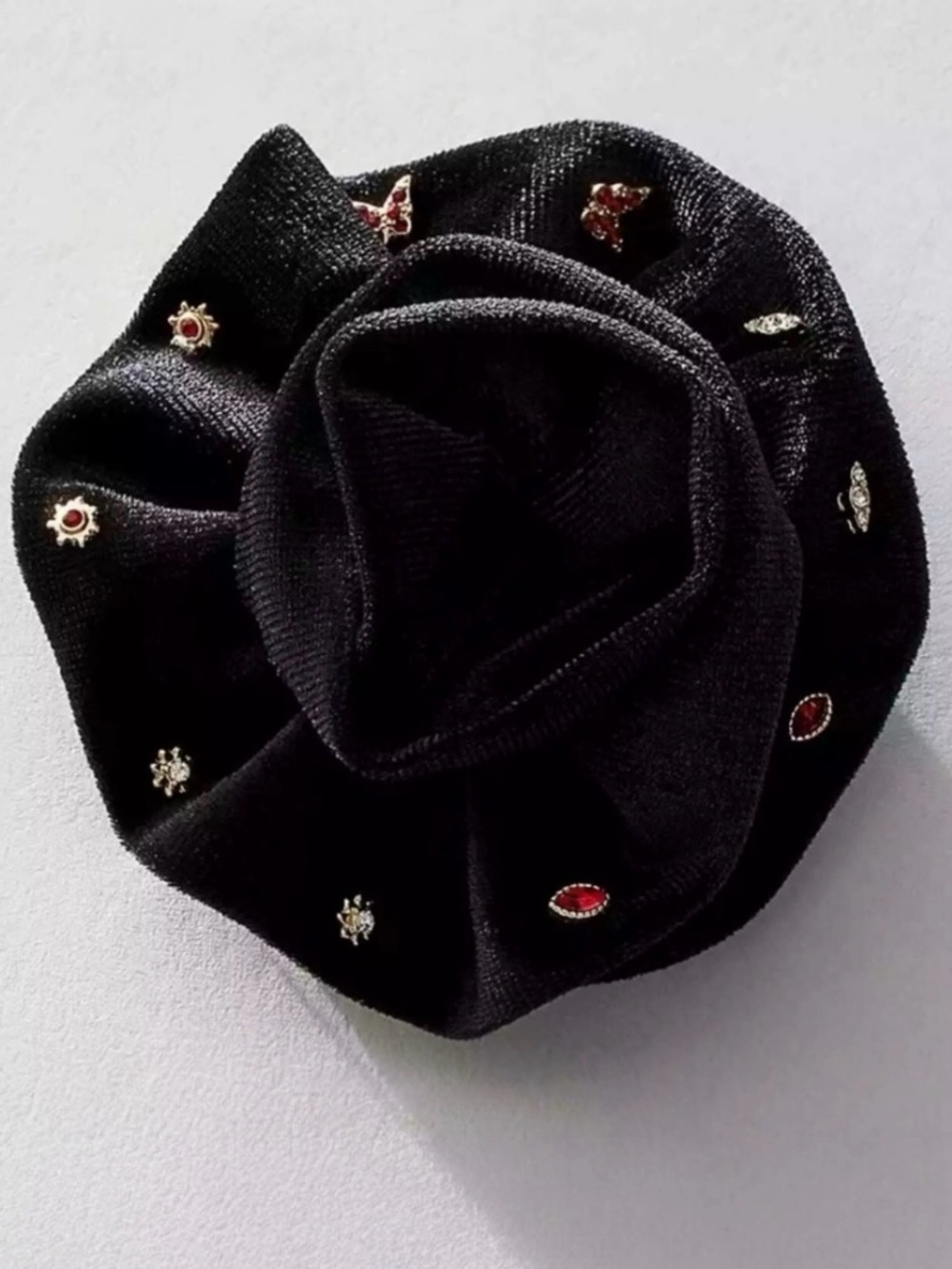 Free People Black Velvet Rosette Brooch with 5 Pairs of Stud Earrings Butterfly